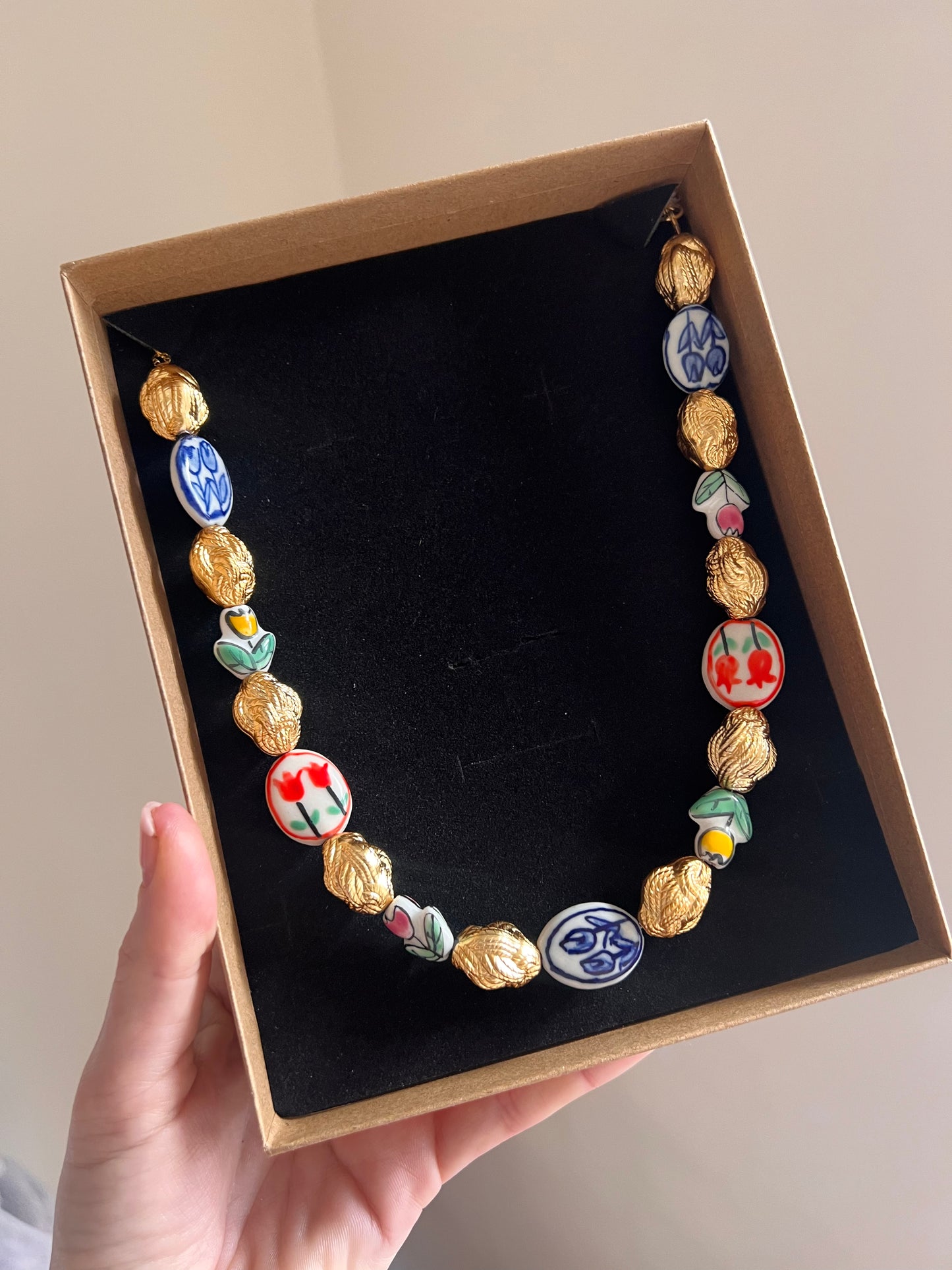 Ceramic beaded choker