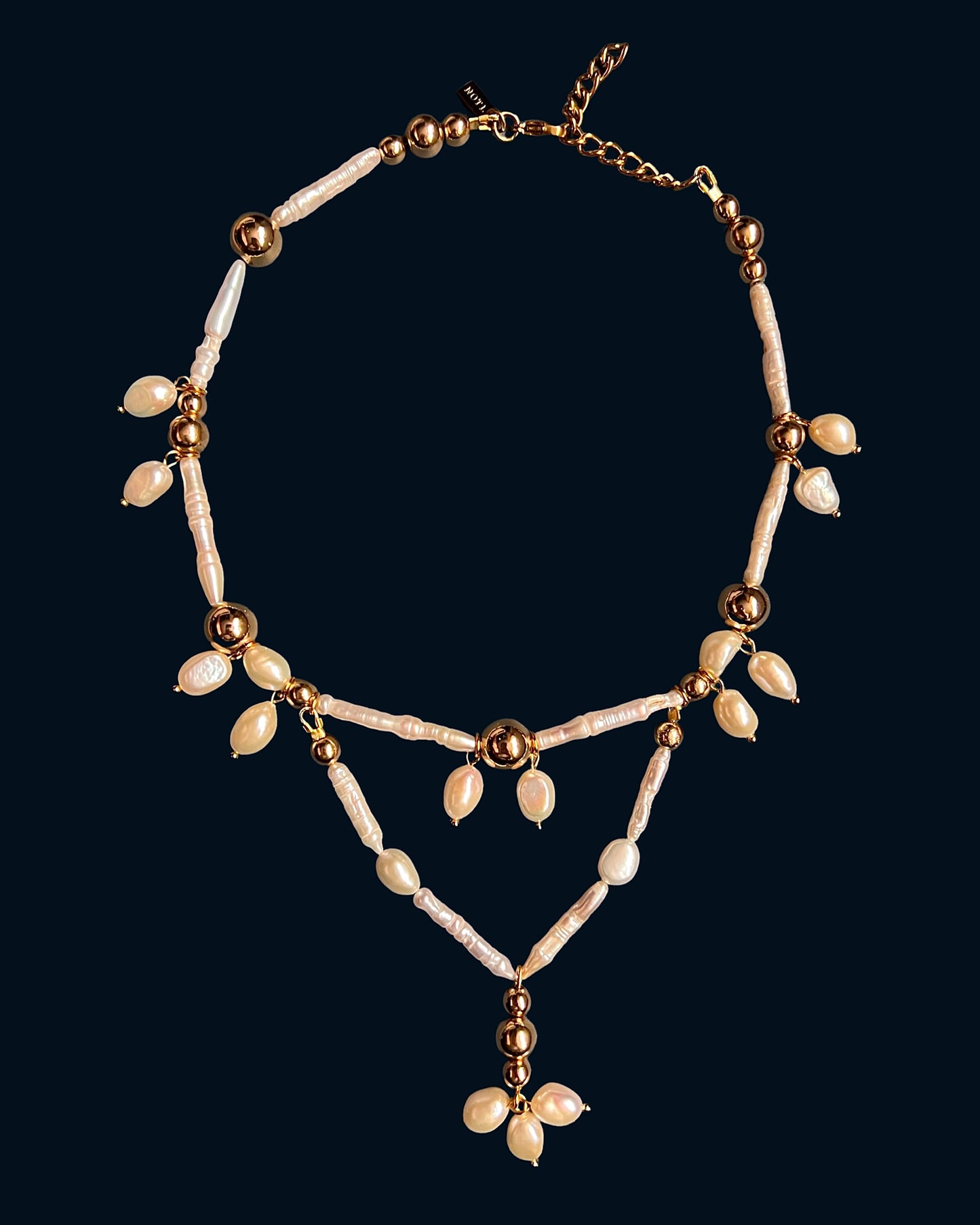 Baroque Pearl necklace