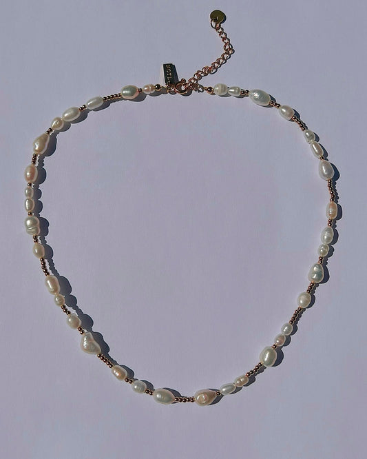 White Pearl collar
