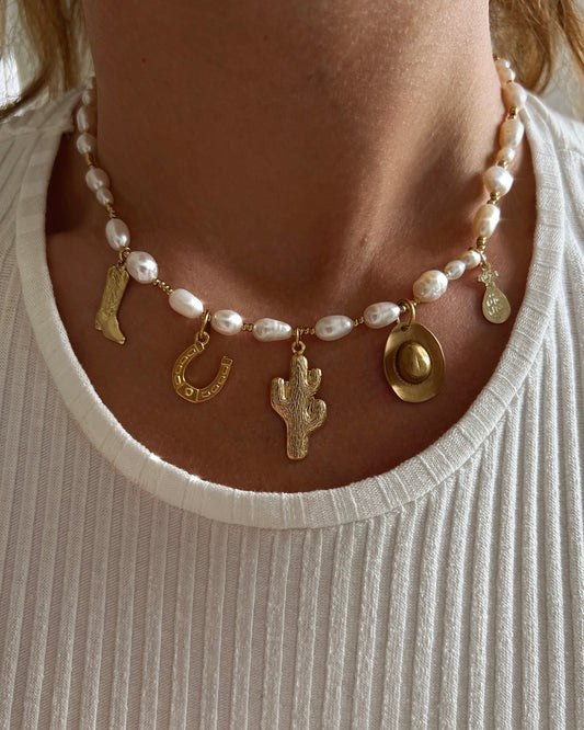 Cowgirl Pearl necklace