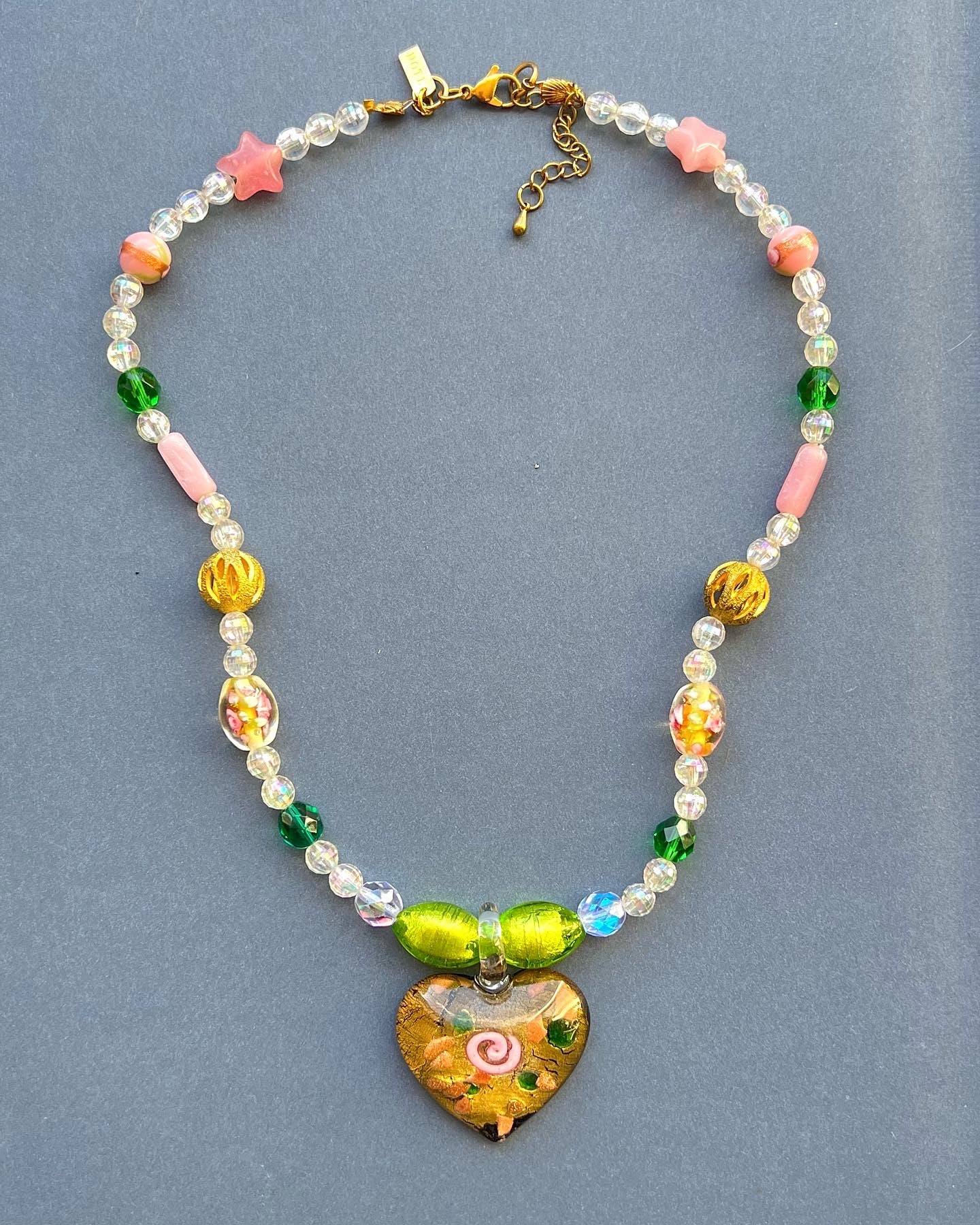 Glass beaded vintage necklace